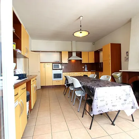 Πανσιόν Fabul'house Αλμπί